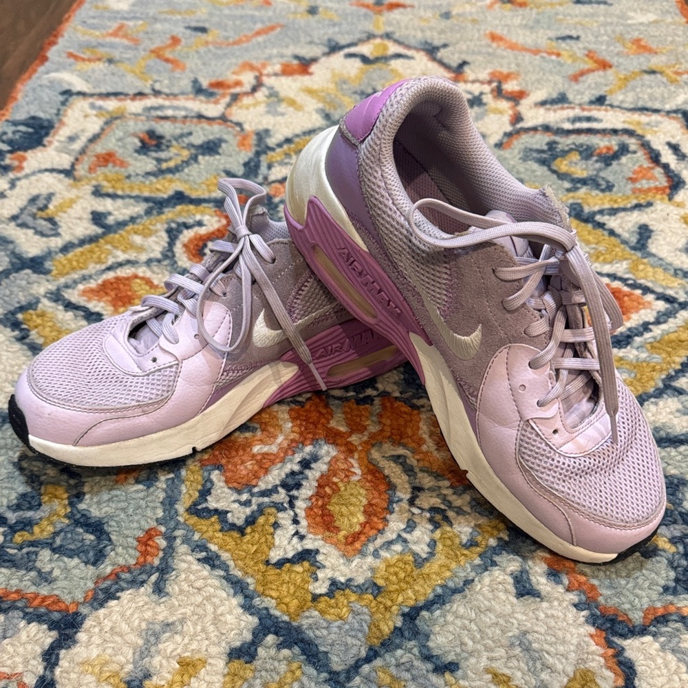 Nike Women's Excee Lavender Sneakers